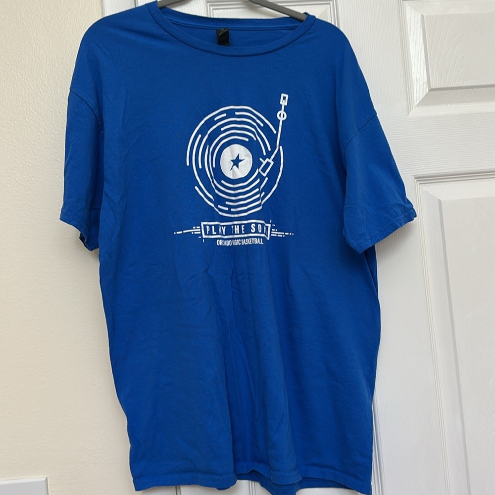 Orlando Magic Graphic T-Shirt with Record Design